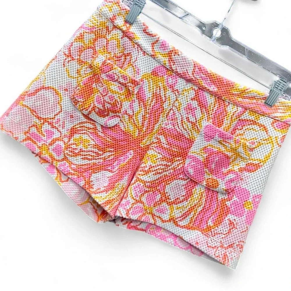 Lilly Pulitzer Vibrant Textured Pink, Orange, and White Floral Shorts